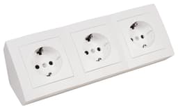 McPower McPower Flair 3-fach Unterbau-Ecksteckdose