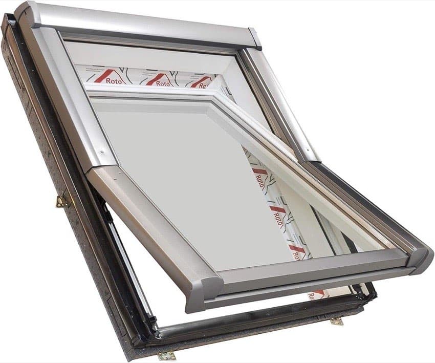 Roto Kunststoff-Dachfenster 74×98 inkl. Eindeckrahmen und Wärmedämmung