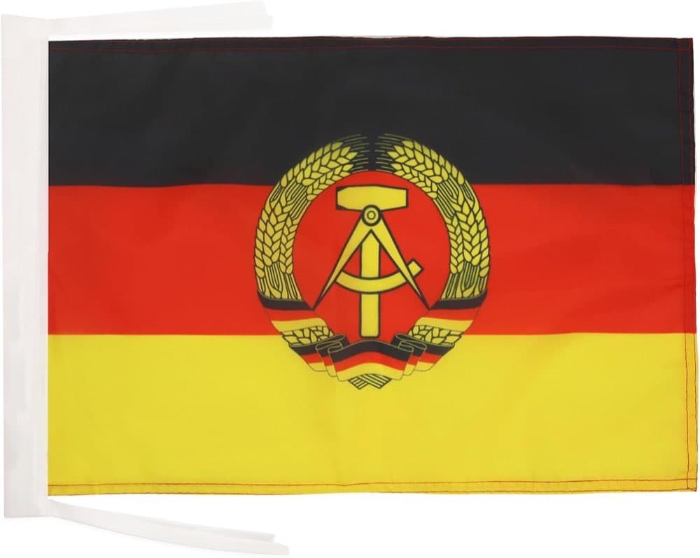 AZ FLAG DDR-Fahne 45×30 cm mit Kordel