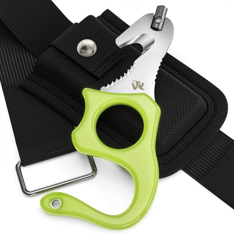 ODENWOLF Rescue Tool aus feinstem D2-Stahl - Handlicher Gurtschneider Notfallhammer Auto mit Leuchtfunktion - Nothammer Auto Sicherheitsset mit extra Aufbewahrungstasche für die Sonnenblende