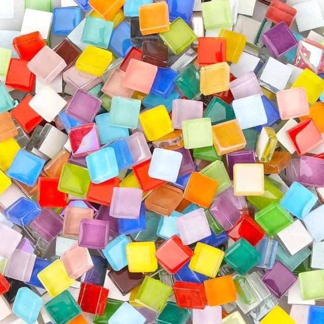 GALOZZOIT 1 kg Mosaikfliesen 1×1 cm, Mix, etwa 1100 Stück