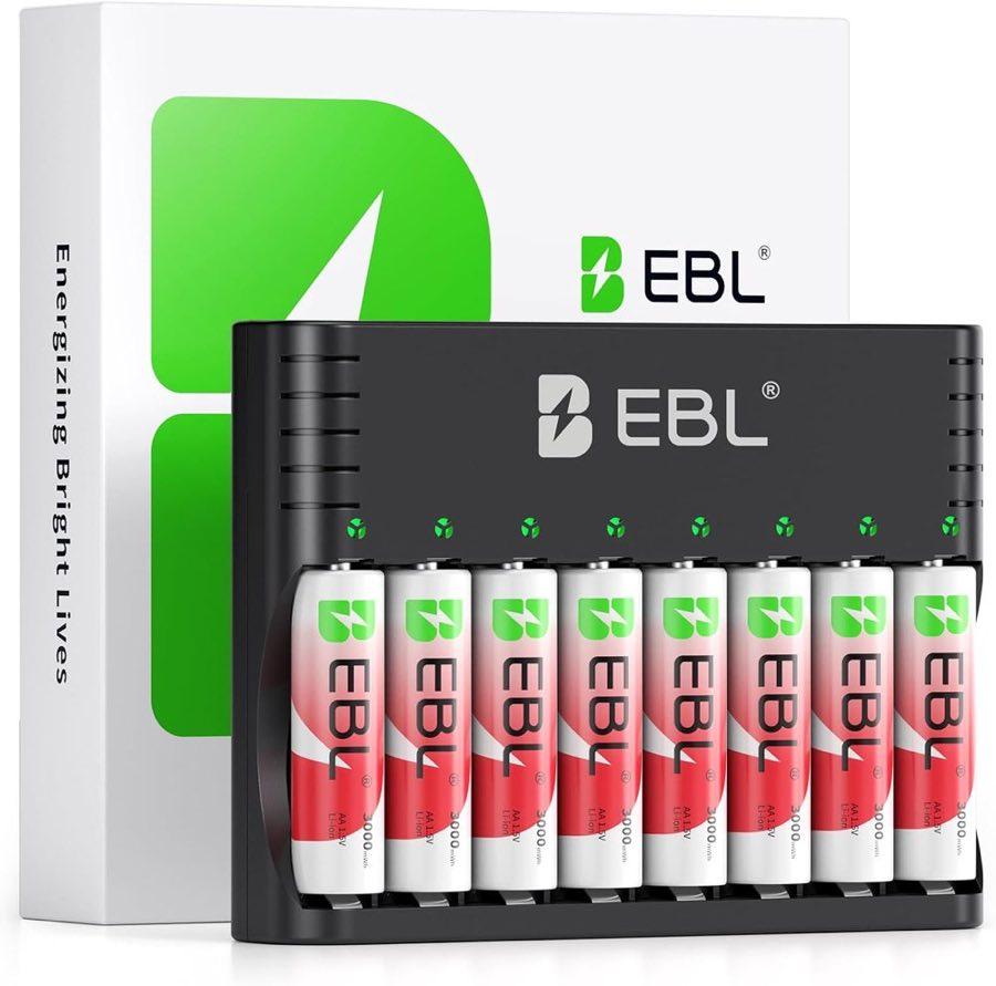 EBL Set mit 8 Lithium-AA und Lader