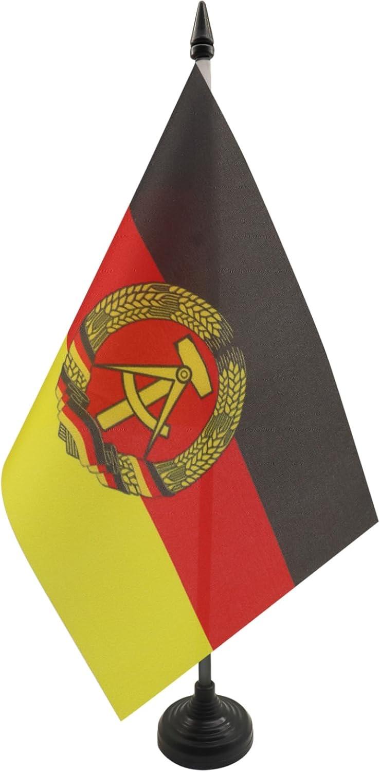 AZ FLAG DDR-Tischflagge 21×14 cm
