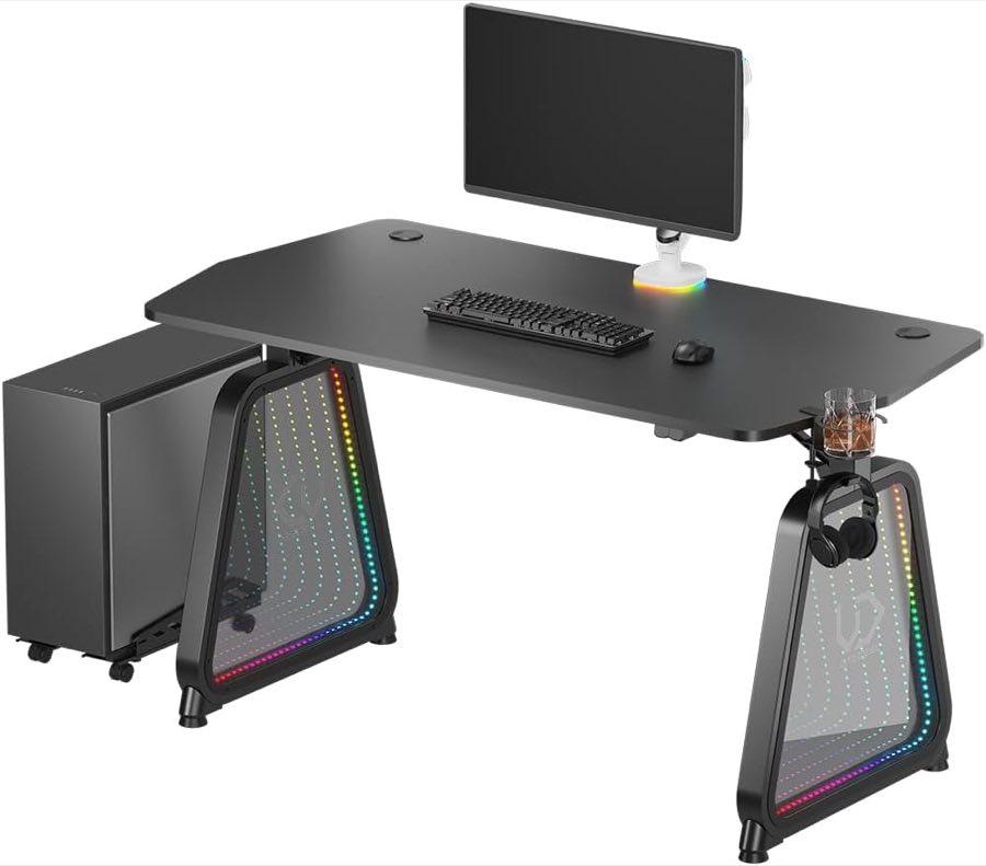 ULTRADESK Ultradesk Booster Gaming-Schreibtisch 136 × 70,5 cm