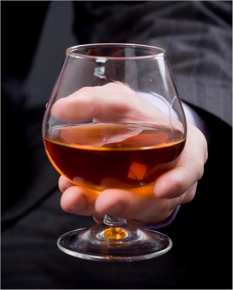 Cognac richtig trinken: Menge, Temperatur und Glas
