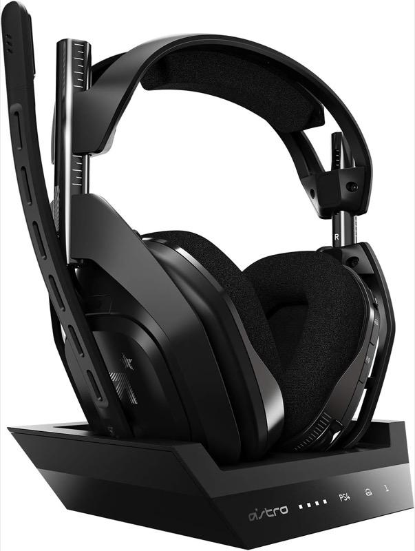 ASTRO A50 mit Station für PlayStation und PC