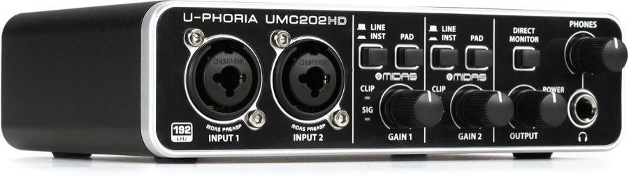 Behringer UMC202HD