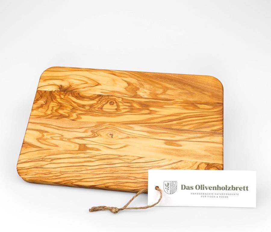 DAS OLIVENHOLZBRETT® 30×20 verleimt