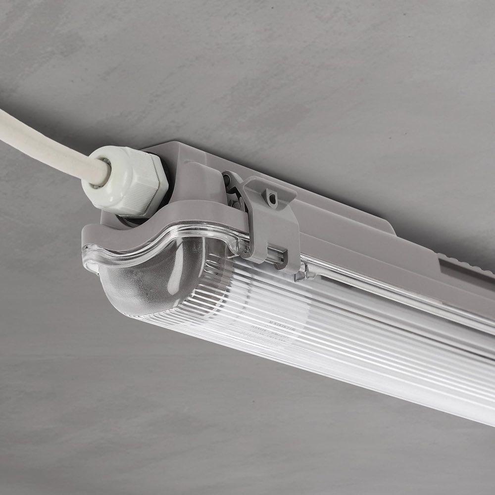 LED Universum LED Universum Feuchtraumwanne 120 cm inklusive T8-Röhre, 18 W, 2160 lm
