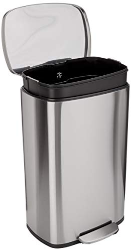 Amazon Basics Rechteckiger 50-Liter-Treteimer Soft-Close