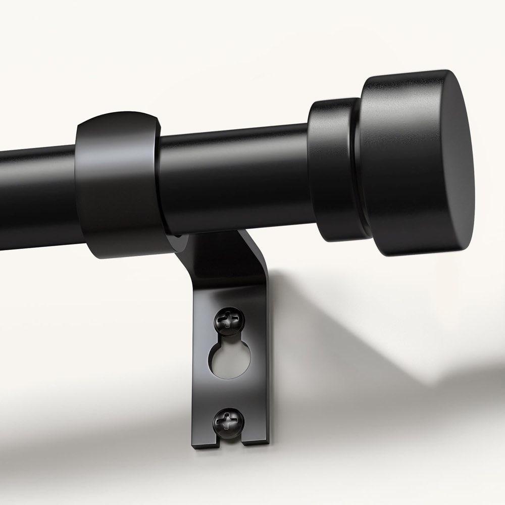Gormena Gardinenstange Schwarz matt 80–218 cm, Ø 25 mm, Wand- und Deckenmontage