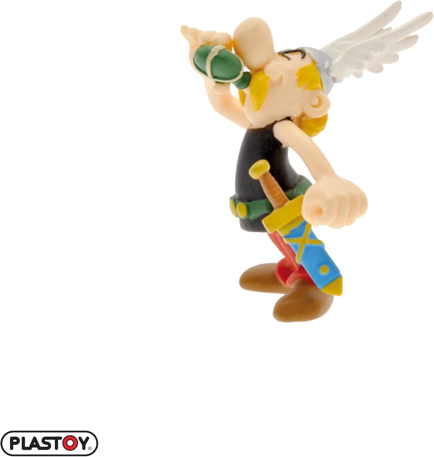 Plastoy Asterix trinkt den Zaubertrank, 6 cm