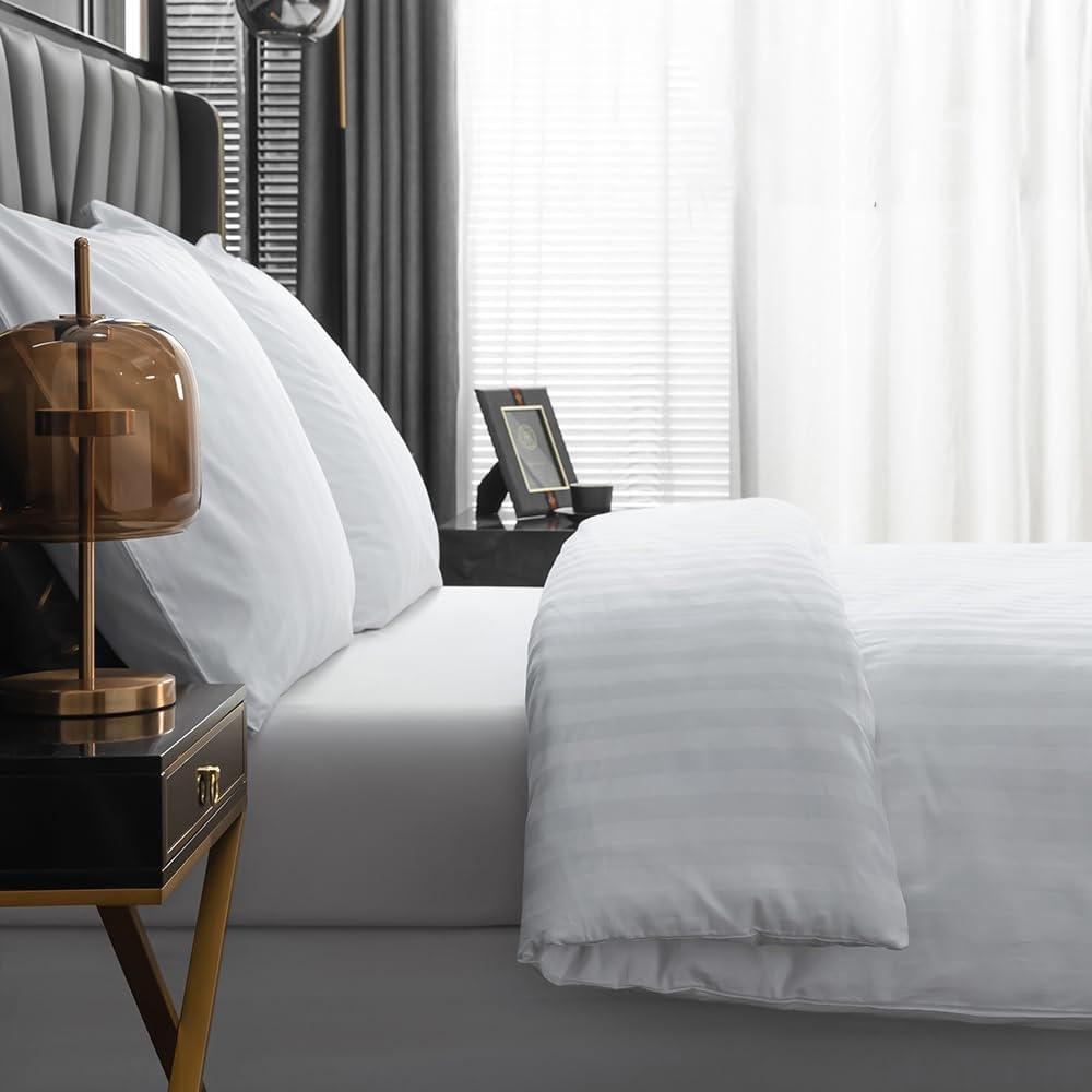 Amolavet Satin 135×200, 4-teilig, Weiß